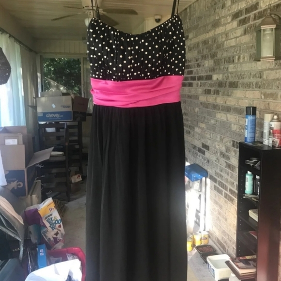 Adorable Venezia Peacoatw/ matching dress - Picture 4 of 6